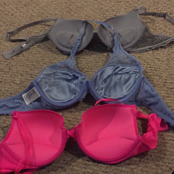 3 Bras 36B - Picture 3 of 8